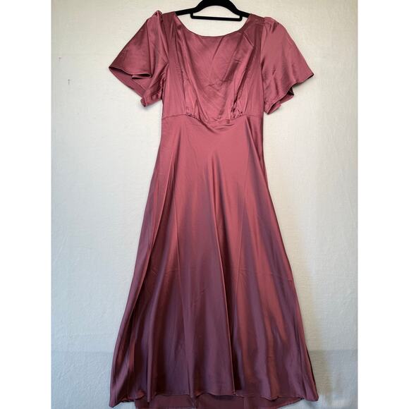 Baltic Born Dresses & Skirts - Baltic Born Rose Dress Size M, New with Tags